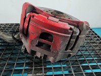 Zacisk przód prawy Audi A4 B7 3.0 tdi BKN