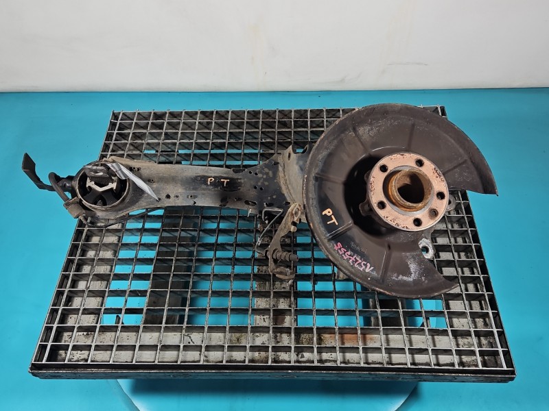 Piasta koła tył prawa zwrotnica łożysko VOLVO S60 II 10- 2.0 D4