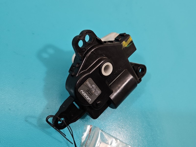 Silniczek nawiewu NAGRZEWNICY Hyundai Ix35 09-13 EUROPA Silniczek nawiewu NAGRZEWNICY Hyundai Ix35 09-13 EUROPA