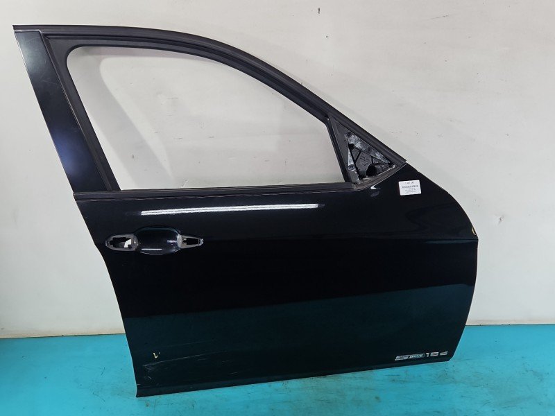 Drzwi przód prawe BMW X1 E84 5d czarny 475 Drzwi przód prawe BMW X1 E84 5d czarny 475