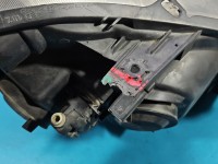Reflektor lewy lampa przód Renault Clio III EUROPA 8200261610, 89901156
