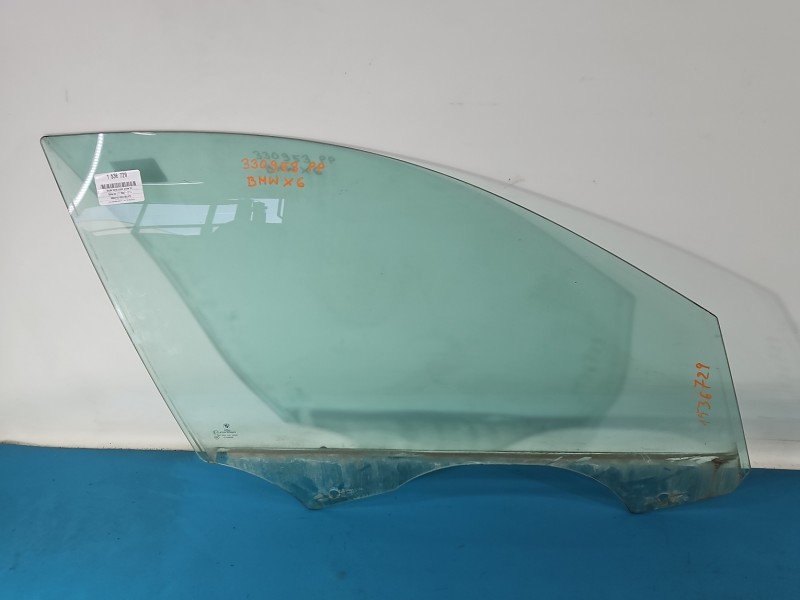 Szyba drzwi przód prawa pasażera BMW X6 E71 Producent części: BMW HB