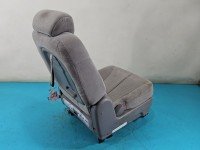 Fotel tył lewy III rząd tylny Kia Carnival II 05-14 3 rząd