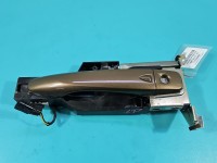 Klamka przód lewa zewnętrzna Renault Kadjar 806071597R X