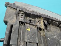 Reflektor prawy lampa przód Audi A8 D3 EUROPA