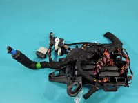 Skrzynka bezpieczników Audi A4 B9