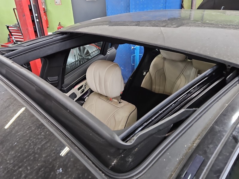 Dach Mercedes W222 sedan 4d