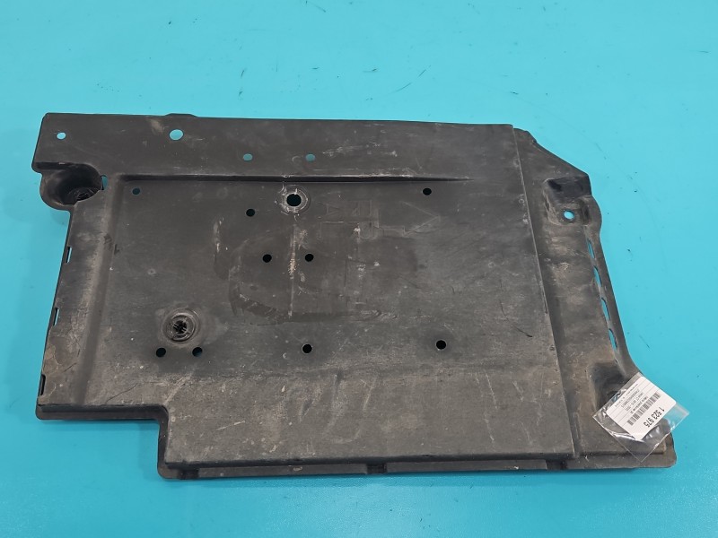 Osłona ZAŚLEPKA PLASTIK LEXUS CT 10-22 58168-76010