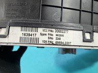 Licznik Volvo V70 II 30682277 2.4 D5 EUROPA
