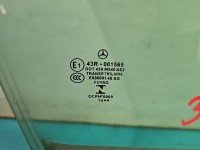 Szyba drzwi przód prawa Mercedes GLA X156 13-19 HB
