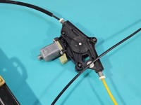 Podnośnik przód prawy SZYBY WINDA Audi A4 B9 Producent części: Audi, 2 PIN 8W0837462 4d sedan