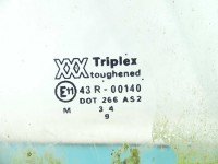 Szyba drzwi przód prawa Honda Accord V 93-98 sedan