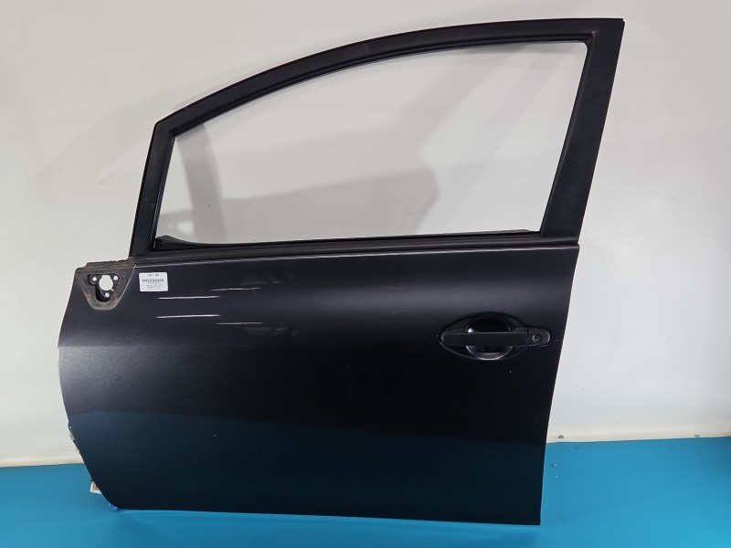 DRZWI PRZÓD LEWE KIEROWCY Toyota Auris I 5d 1G3
