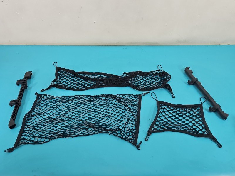 Półka tylna tył bagażnika Skoda Yeti