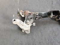 WÓZEK KOŁYSKA TRAWERS Sanki Belka silnika Kia Carens II 1.8 16V