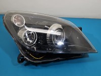Reflektor prawy lampa przód Opel Astra III H EUROPA