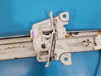 Podnośnik przód prawy SZYBY WINDA mazda Tribute I 00-07 Producent części: Mazda, 2 PIN Pęknięcie przy mechanizmie...