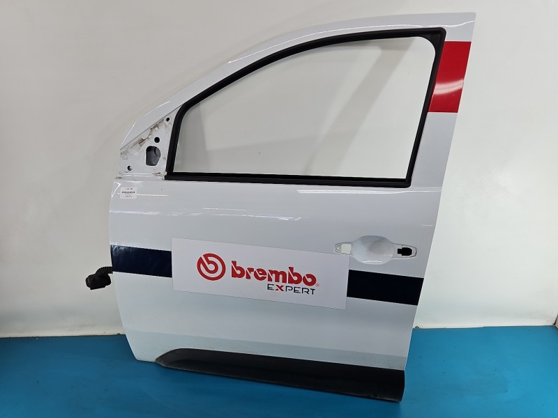 DRZWI PRZÓD LEWE KIEROWCY Renault Express 5d 0V369