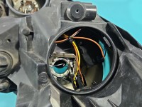 Reflektor prawy lampa przód Kia Venga EUROPA