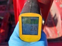 Próg lewy SŁUPEK ŚRODKOWY B Toyota Yaris III HB 5d czerwony 3P0