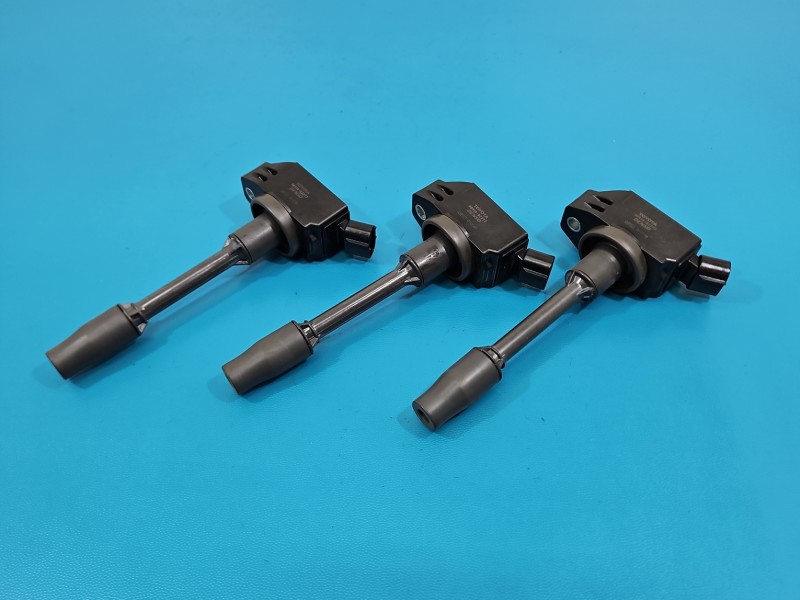 Cewka zapłonowa Toyota Corolla E21 19- 90919-02277 1.5 12V komplet 3el