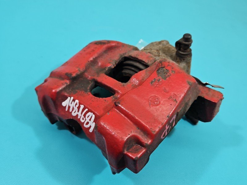 Zacisk przód lewy Alfa romeo 159 1.9 jtd