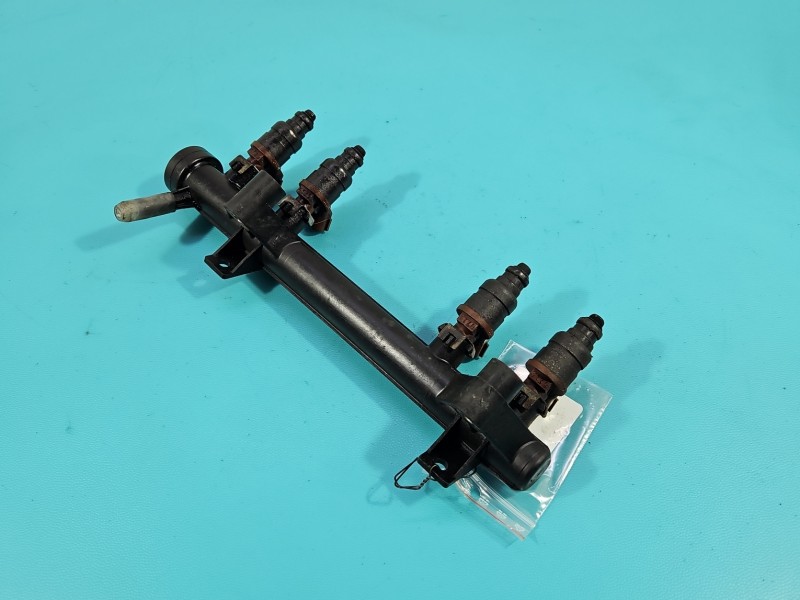 Wtryskiwacz Skoda Fabia I 047906031C 1.4 mpi