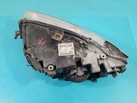 Reflektor prawy lampa przód Audi A4 B7 EUROPA