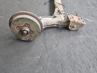 Tylna belka oś tył Vw Golf III 1.6 8V wiel
