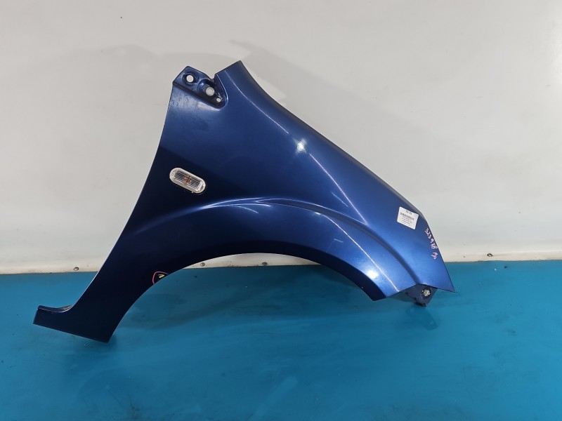 Błotnik przód prawy Ford Fiesta Mk6 niebieski C6