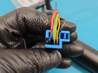 Siłownik klapy prawy teleskop Mercedes GL II X166 A1668901230