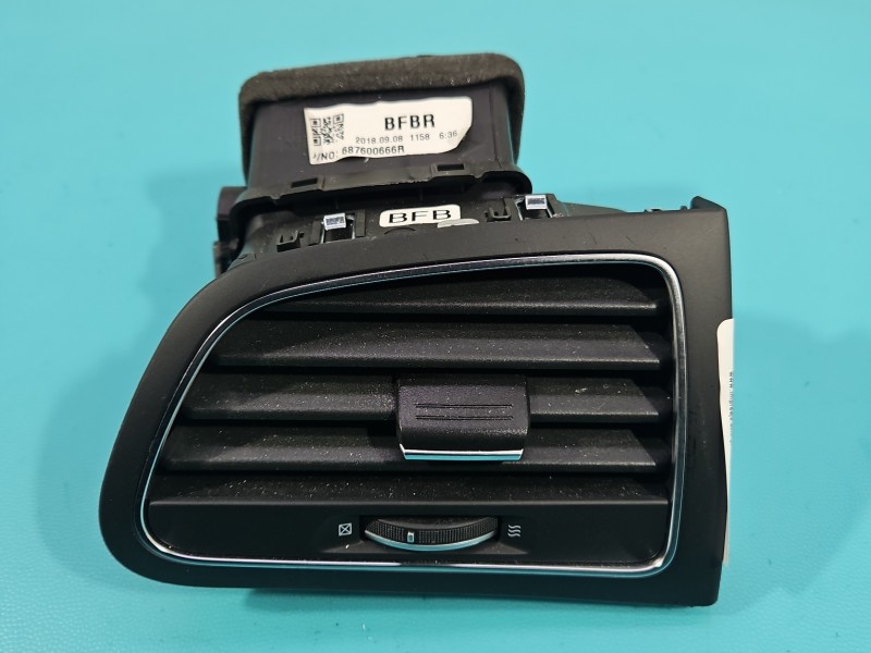 Kratka nawiewu Renault Megane IV 687600666R EUROPA