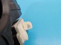 Klapka wlewu paliwa Peugeot 3008 II czarny, Peugeot, Europejska, Kod lakieru: Ktvd, uszkodzone mocowanie czary Ktvd