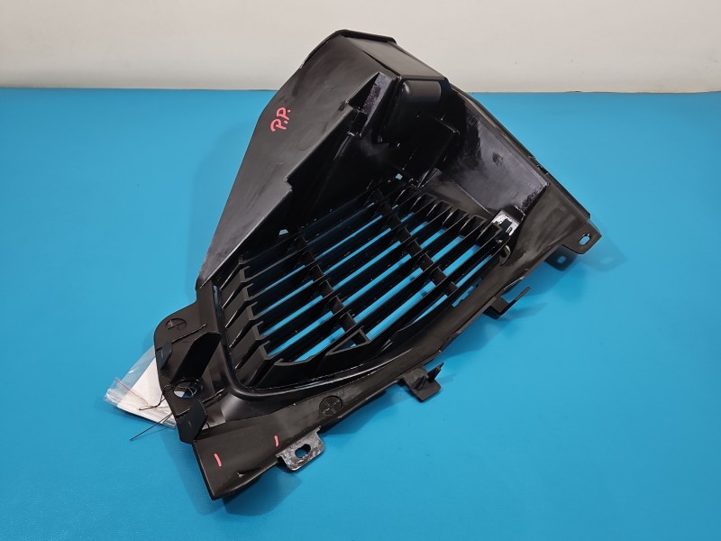 Zaślepka kratka zderzaka prawa atrapa Peugeot 3008 II AA37938073D