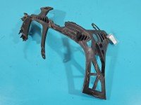 Ślizg zderzaka przód prawy Mercedes W212 A2128850265