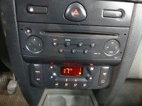 Konsola panel nawiewu Renault Clio II 8200069371