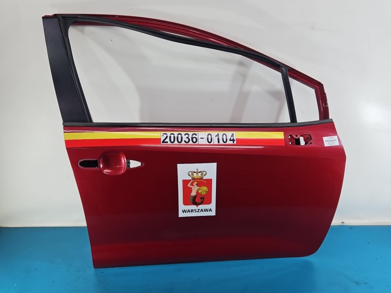 DRZWI PRZÓD PRAWE PASAŻERA Toyota Corolla E21 19- 4d 3U5