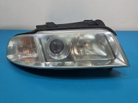 Reflektor prawy lampa przód Audi A4 B5 EUROPA 8D0941004AK