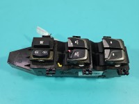 Przełącznik szyb Hyundai Santa Fe III 12–18 39S490-1110, 93570-4Z305 Europejska, Pęknięty kawałek przełącznika, wytarty...