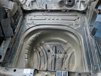 Pas tylny podłoga wanna bagażnika Skoda Octavia III kombi