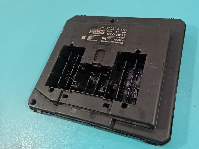 Sterownik moduł komfortu Skoda Fabia III 2Q0937089A Europejska
