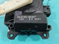 Silniczek nawiewu NAGRZEWNICY Toyota Avensis II T25 063700-8680 EUROPA