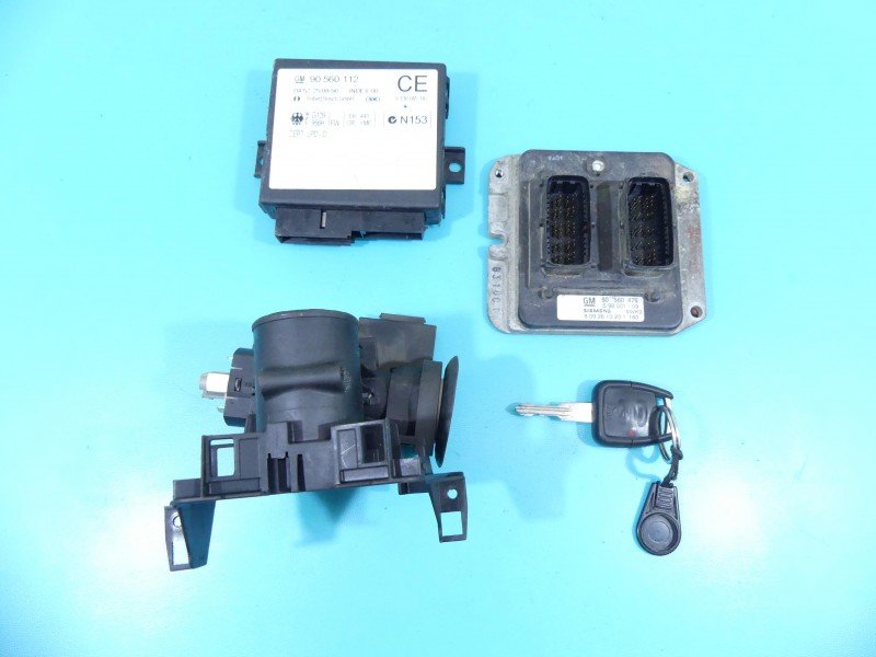 Komputer Sterownik silnika Opel Astra II G 90560476 1.8 16V