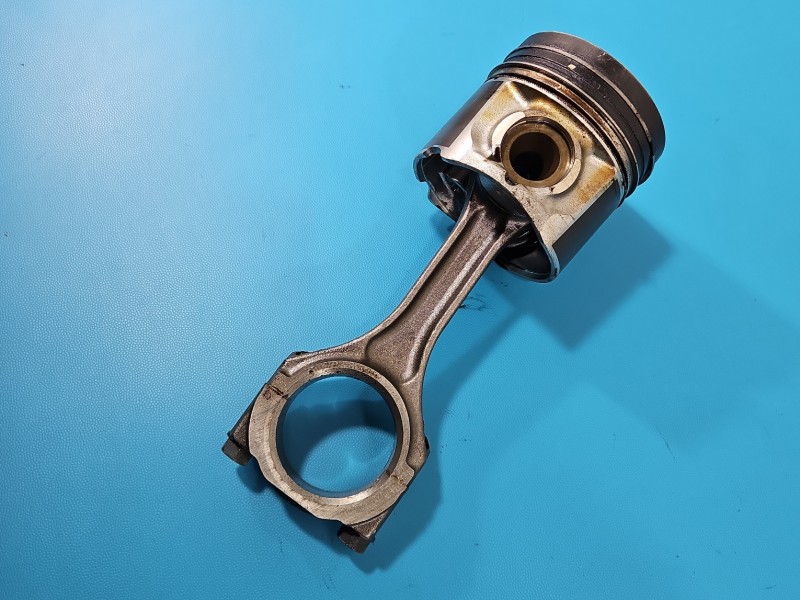 Tłok Isuzu D-Max II 11-19 2.5d (4JK1E5S-LA) 163KM