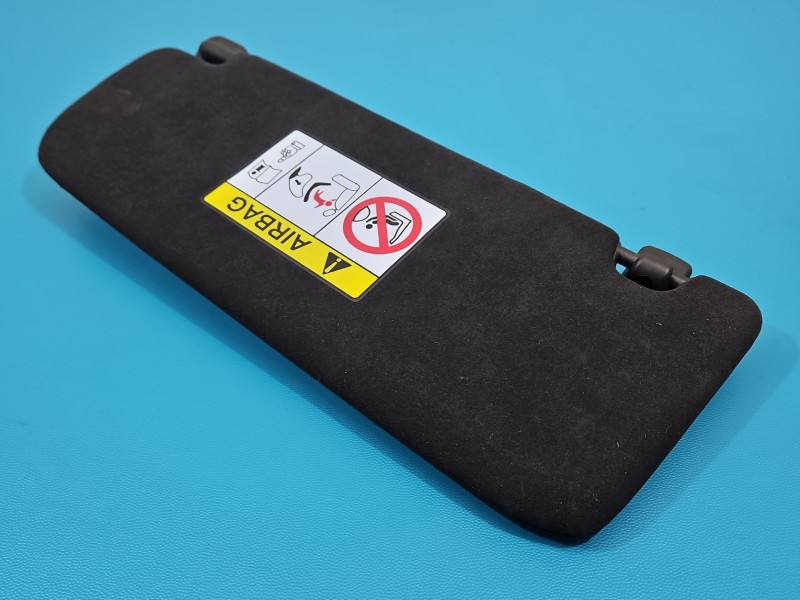 Przesłonka prawa Kia Stinger DASZEK osłona przeciwsłoneczna