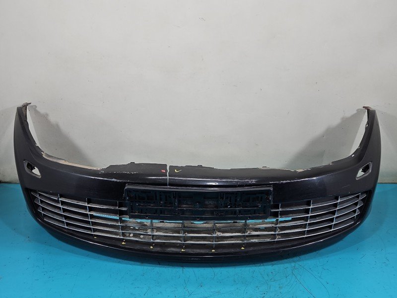 Zderzak przód Renault Laguna III czarny NV675 Zderzak przód Renault Laguna III czarny NV675