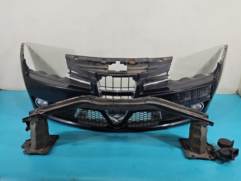 Zderzak przód Alfa romeo 159 czarny