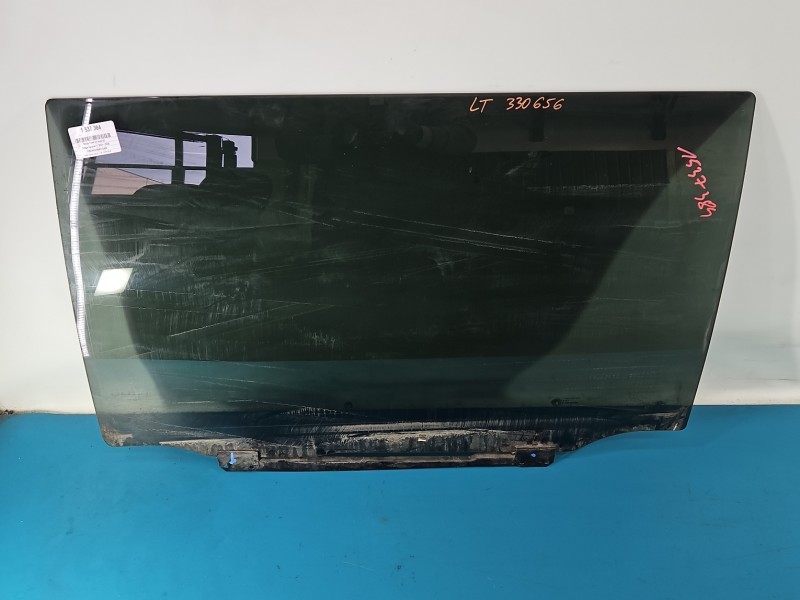 Szyba drzwi tył lewa Dodge Caravan V 07-20 HB