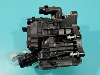 Obudowa BMW G20 2.0 T 14290413, 8642560-07, 22092022-00120 Europejska, Termostatu