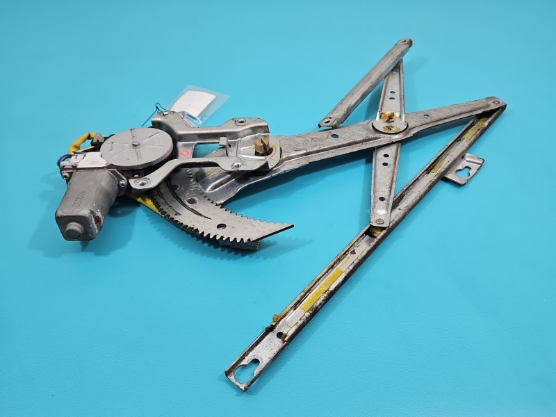 Podnośnik przód lewy HONDA HR-V I 99-06 5d HB